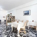 La Primula לינה וארוחת בוקר 3*
