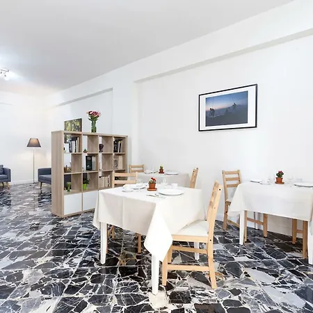 La Primula Nocleg ze śniadaniem 3*