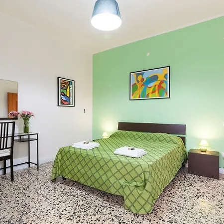 La Primula Bed & Breakfast 3*